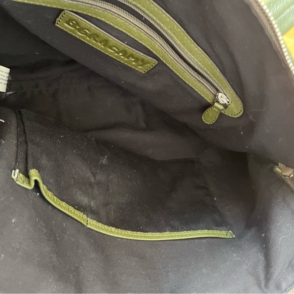 Beracamy Leather Crossbody Bag - Picture 9 of 9